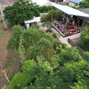 Guest house Maryborough's Rainforest Retreat, Maryborough